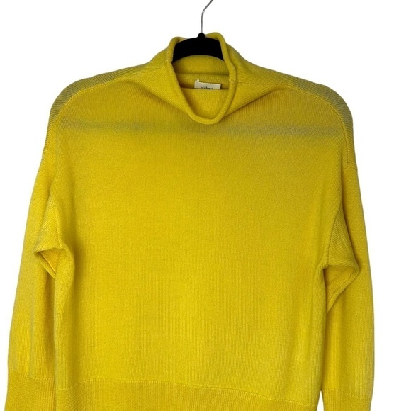 Aritzia Wilfred Cyprie Turtleneck Sweater - Picture 4 of 9